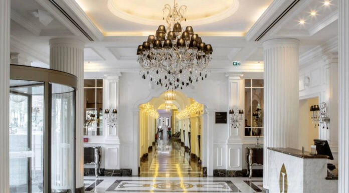 Melhor Hotel de Cidade da Europa: Hotel InterContinental Porto na corrida hotel de cidade