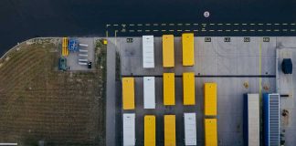 Contentores frigoríficos: Ocean Network Express expande frota contentores frigorificos