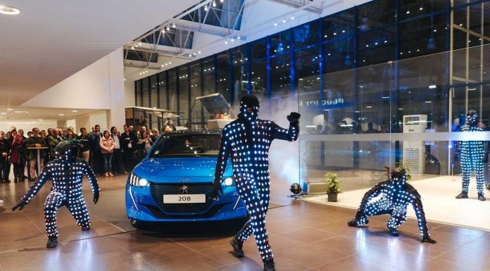 Peugeot 208 elétrico foi apresentado em exclusivo na Gamobar do Porto peugeot 208 eletrico
