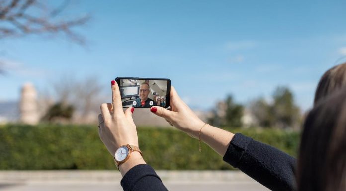 Como limpar o smartphone em tempo de Covid-19 como limpar o smartphone