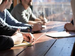 Estudantes da FEP disponibilizam ajuda a empresas no combate ao Covid-19 Ajuda a empresas no combate ao Covid-19