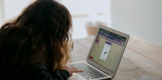 Desigualdades na educação podem aumentar com o ensino básico e secundário não presencial, alertam cientistas da UC desigualdades na educacao