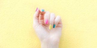 Unhas criativas: combinações incríveis com os ténis preferidos unhas criativas nail art