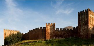 Prémio 5 Estrelas Regiões é atribuído ao Castelo de Silves na categoria “Monumentos Nacionais” prémios 5 estrelas regiões