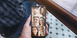 Videochamadas: 36% dos jovens fez ligações com duas horas de duração durante o confinamento videochamadas