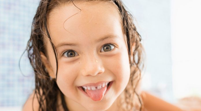 6 dicas sobre cuidados com os dentes de leite, que não deve negligenciar cuidados com os dentes de leite