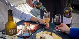 Provar vinho do Porto em Lisboa: Taylor’s Port reabre sala de provas e loja Vinho do Porto em Lisboa