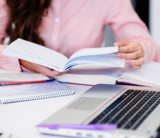 EAD: quais são os cursos mais procurados pelos alunos? cursos mais procurados