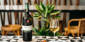Clérigos Tasting Room: a nova embaixada do vinho do Porto na cidade invicta clérigos tasting room