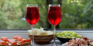 Comidas picantes: saiba com que vinhos as deve acompanhar comidas picantes