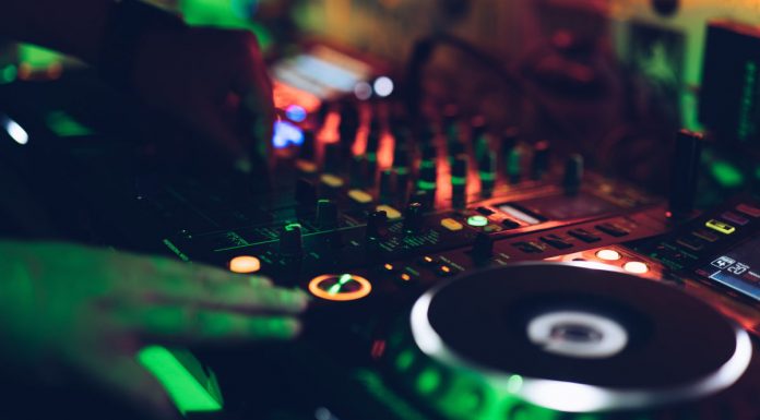 Dj DJEFF apresenta o seu mais recente tema dj jeff let you go