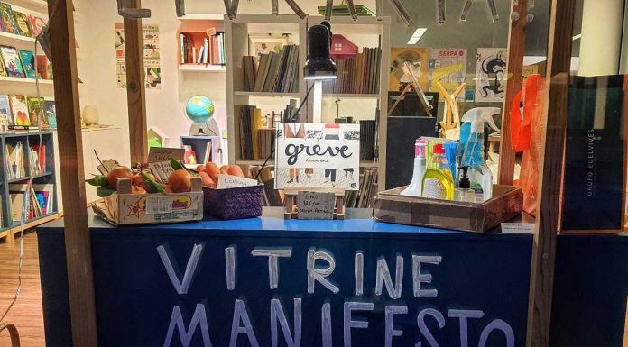 Faz de Conto Livraria monta banca com tangerinas… faz de conto livraria