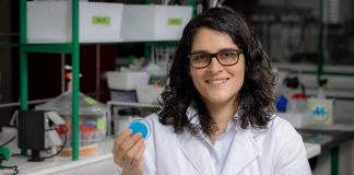 Mulheres na Ciência: investigadora da FCT NOVA distinguida com a Medalha de Honra L’Oréal mulheres na ciência