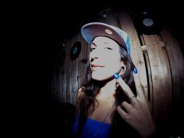 MC Gra homenageia a força feminina e lança o videoclipe “Vacinada” mc gra