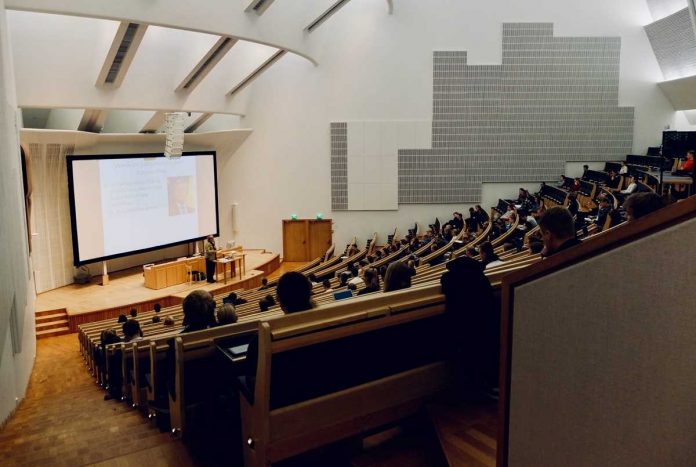 aulas presenciais aulas presenciais