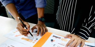 Satisfação do cliente é penalizada pelo acréscimo de trabalho nas grandes empresas satisfação do cliente