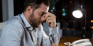 Como lidar com a depressão no trabalho: 4 estratégias de sobrevivência como lidar com a depressão no trabalho