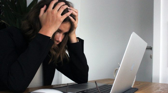 Investimento em tecnologia, se inconsistente, prejudica a motivação dos colaboradores das PME investimento em tecnologia