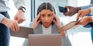 Como evitar a sobrecarga digital no trabalho