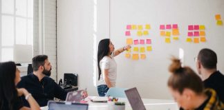 Competências de liderança: estudo revela que 89% das novas chefias não tem preparação prévia para a função competencias de lideranca