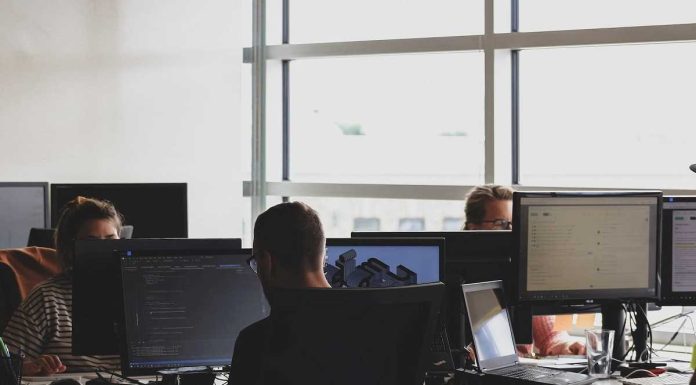 Segurança informática: com o aumento dos ciberataques crescem as oportunidades de investimento no segmento seguranca informatica