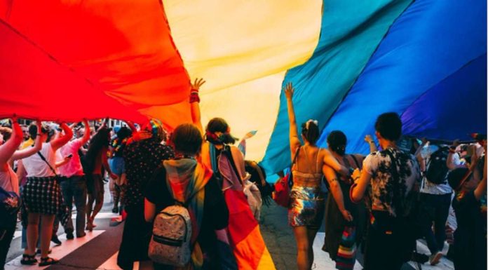 Comunidade LGBTQIAP+ em Portugal: mitos, verdades e dicas de um especialista para viver em harmonia Comunidade LGBTQIAP+ em Portugal