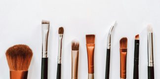 Dicas de Como Limpar e Cuidar dos Seus Pincéis de Maquilhagem cuidar dos pincéis de maquilhagem