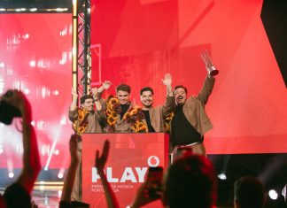 Prémios PLAY: votação na “Vodafone Canção do Ano” angaria mais de 14 mil euros para reconstruir região Centro prémios play