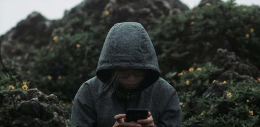 Ciberbullying: 95% dos portugueses considera fenómeno um problema grave ciberbullying